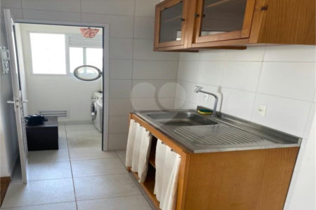 Apartamento à venda com 3 quartos, sendo 1 suíte, em Vila Andrade, São Paulo, SP