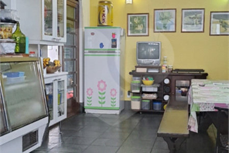 Casa à venda com 5 quartos, sendo 4 suítes,  em Jardim Armênia, Mogi das Cruzes, SP