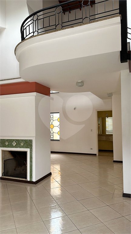 Casa para alugar com 3 suítes no condomínio Jardim Siriema, Atibaia - SP