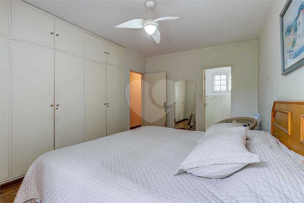 Casa à venda ou para alugar com 4 quartos, sendo 2 suítes, em Ibirapuera, São Paulo, SP