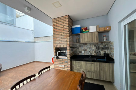 Casa à venda com 3 quartos, sendo 1 suíte,  no condomínio Golden Park Residence, Sorocaba - SP