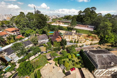 Casa à venda com 5 suítes em Jardim Morumbi, São Paulo, SP