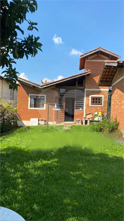 Casa à venda com 3 quartos, sendo 1 suíte,  em Pinheirinho, Vinhedo, SP