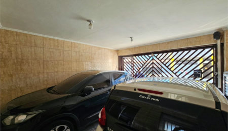Sobrado à venda com 3 quartos em Vila Sabrina, São Paulo, SP