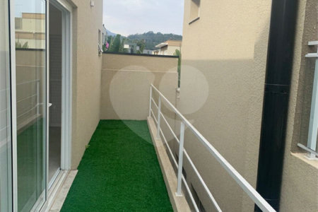 Casa à venda com 3 suítes no condomínio Quadra Real, Atibaia - SP