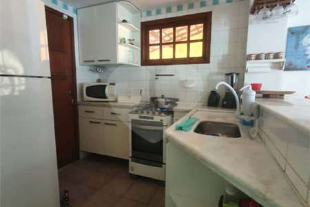 Casa em condomínio à venda ou para alugar com 2 quartos em Rasa, Armação dos Búzios, RJ