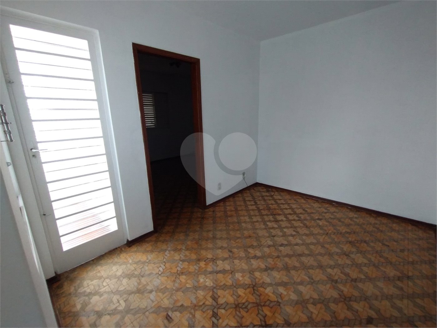 Casa à venda ou para alugar com 4 quartos, sendo 3 suítes,  no Centro, Itapetininga, SP