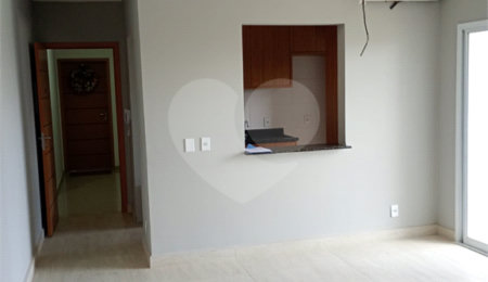 Apartamento à venda com 3 quartos, sendo 1 suíte,  em Parque Campolim, Sorocaba, SP