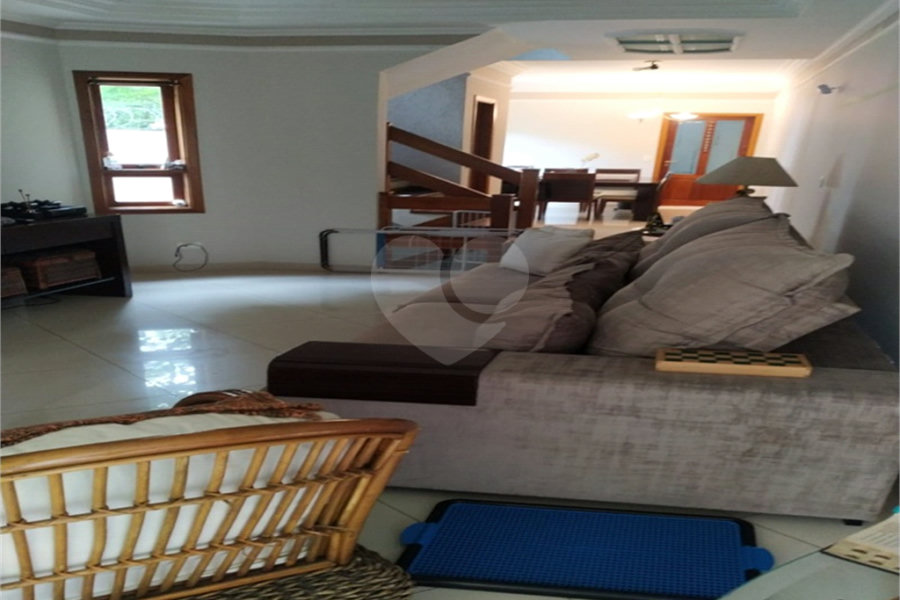 Casa à venda com 3 quartos, sendo 1 suíte, em Tremembé, São Paulo, SP