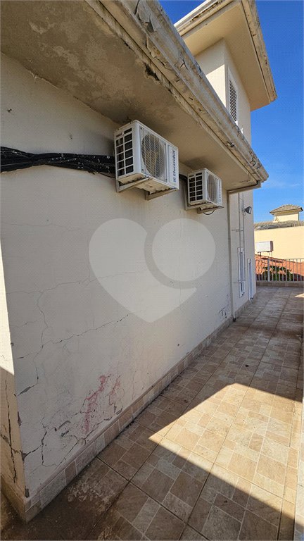 Sobrado à venda com 3 quartos, sendo 2 suítes, em Jardim Rossignatti, Indaiatuba, SP