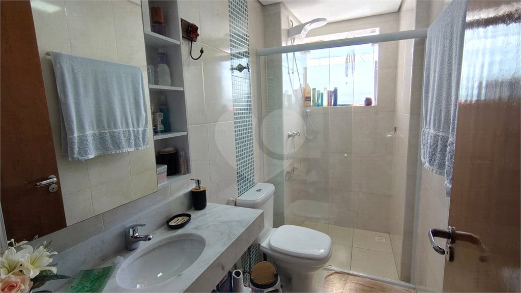 Apartamento à venda com 3 quartos, sendo 2 suítes, no Centro, Peruíbe, SP