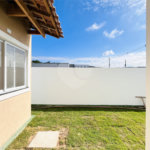 Casa à venda com 2 quartos, sendo 1 suíte, no condomínio Parque Guará, Rio de Janeiro - RJ