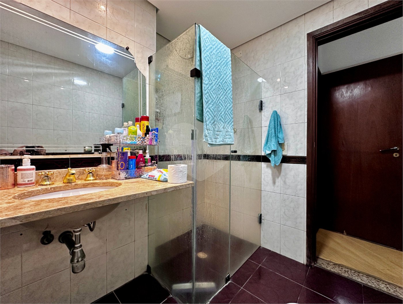Apartamento à venda com 3 quartos, sendo 1 suíte, em Vila Sofia, São Paulo, SP