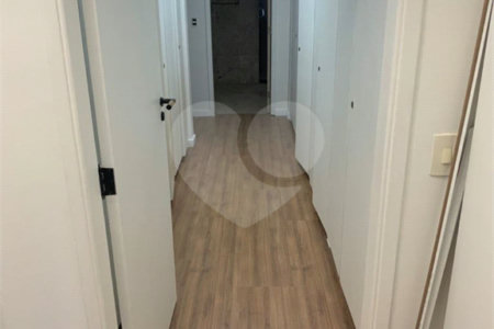 Apartamento à venda com 3 suítes em Paineiras do Morumbi, São Paulo, SP