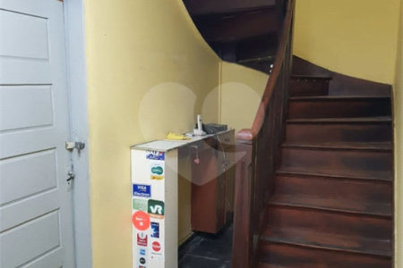 Sobrado à venda com 3 quartos em Jardim Paulista, São Paulo, SP