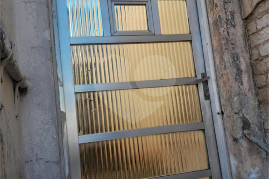 Sobrado à venda com 6 quartos, sendo 1 suíte, em Vila Maria Alta, São Paulo, SP