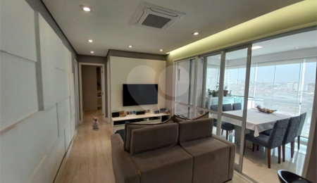 Apartamento à venda com 2 quartos, sendo 1 suíte,  em Lauzane Paulista, São Paulo, SP