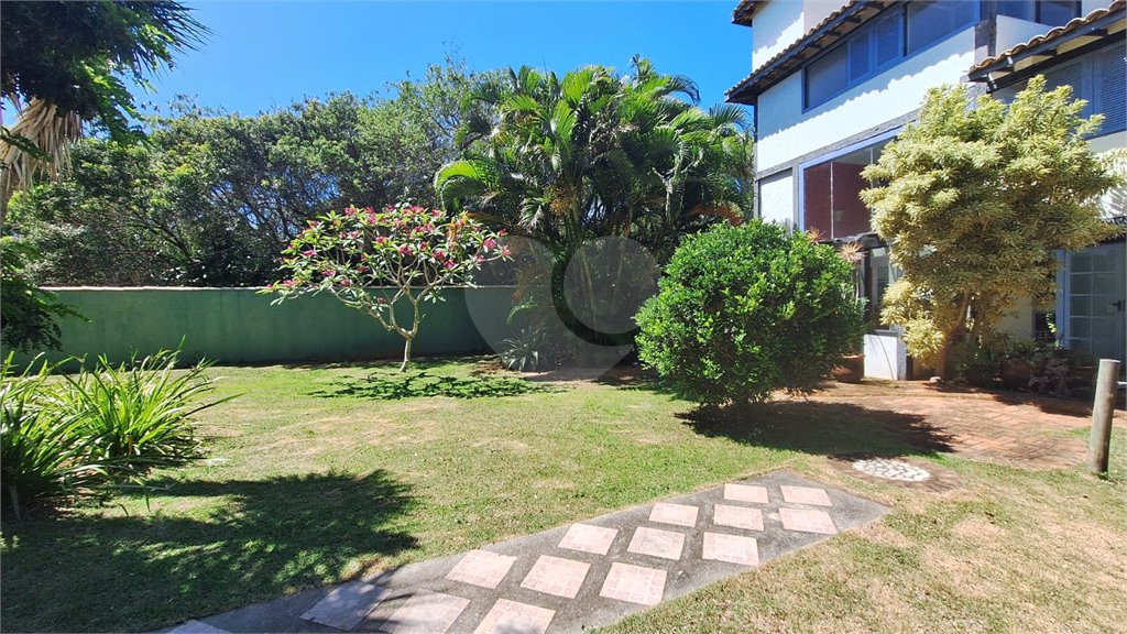 Casa à venda ou para alugar com 3 suítes em Marina, Armação dos Búzios, RJ