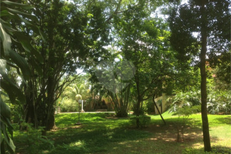 Casa à venda com 5 quartos, sendo 3 suítes, no condomínio Recanto das Flores, Indaiatuba - SP