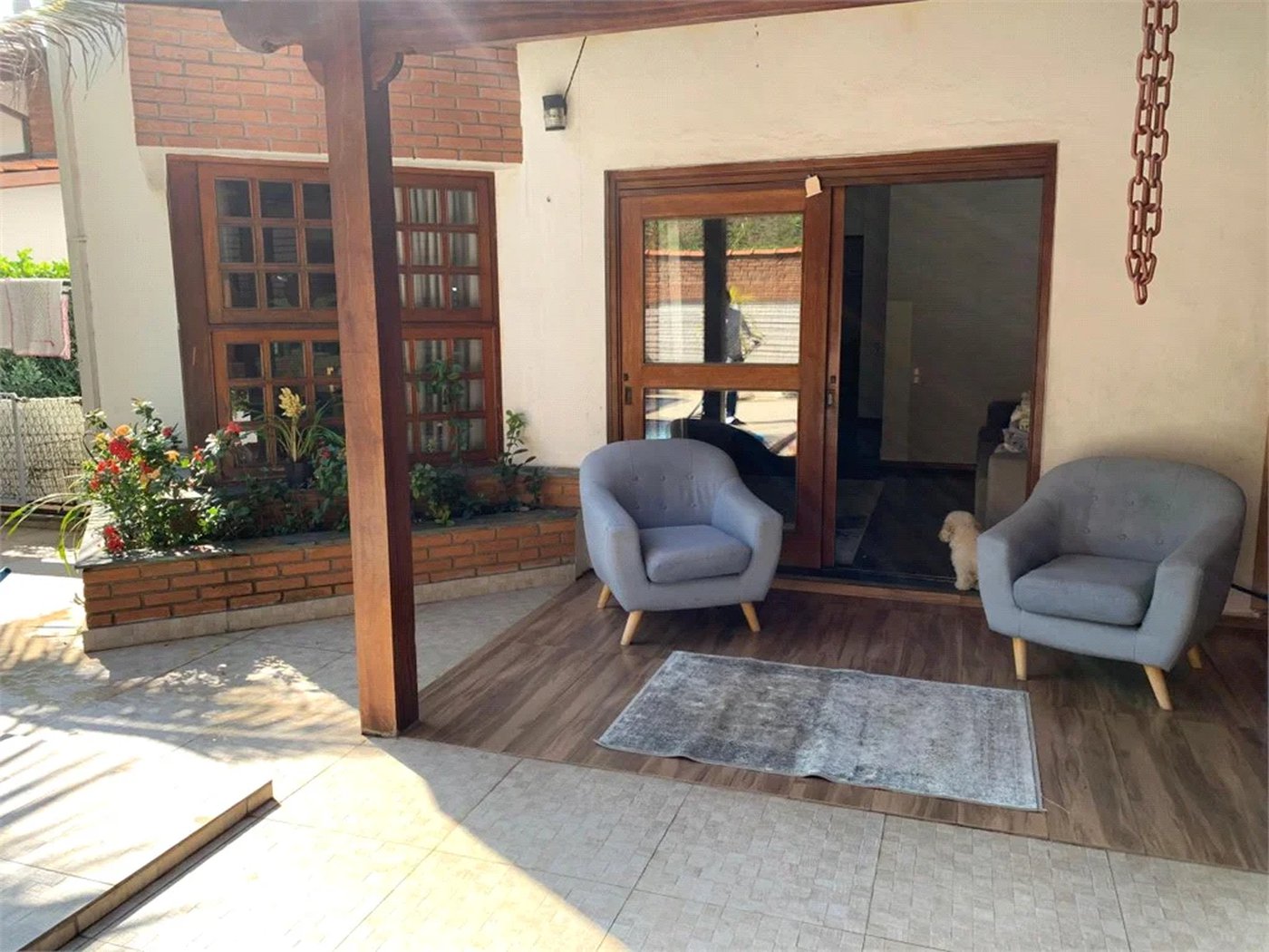 Casa à venda com 4 quartos, sendo 2 suítes, no condomínio Residencial Ypê Branco II, São Paulo - SP