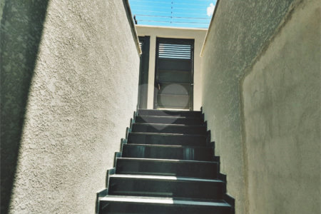 Casa à venda com 2 quartos, sendo 1 suíte, no condomínio Tanque Velho, São Paulo - SP