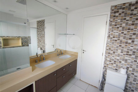 Apartamento à venda com 3 suítes em Anhangabaú, Jundiaí, SP