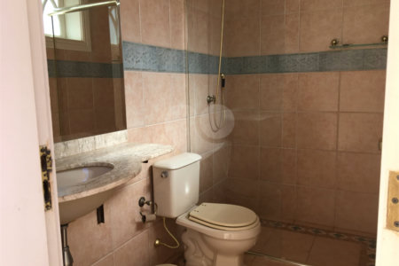 Casa à venda com 3 suítes em Vila Nastri, Itapetininga, SP