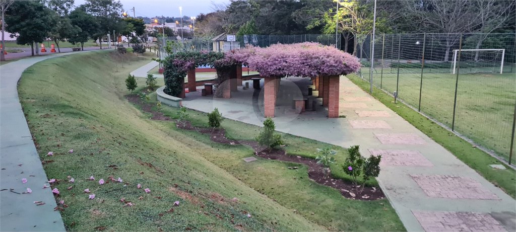 Casa à venda com 3 suítes no condomínio Lago da Serra, Araçoiaba da Serra - SP