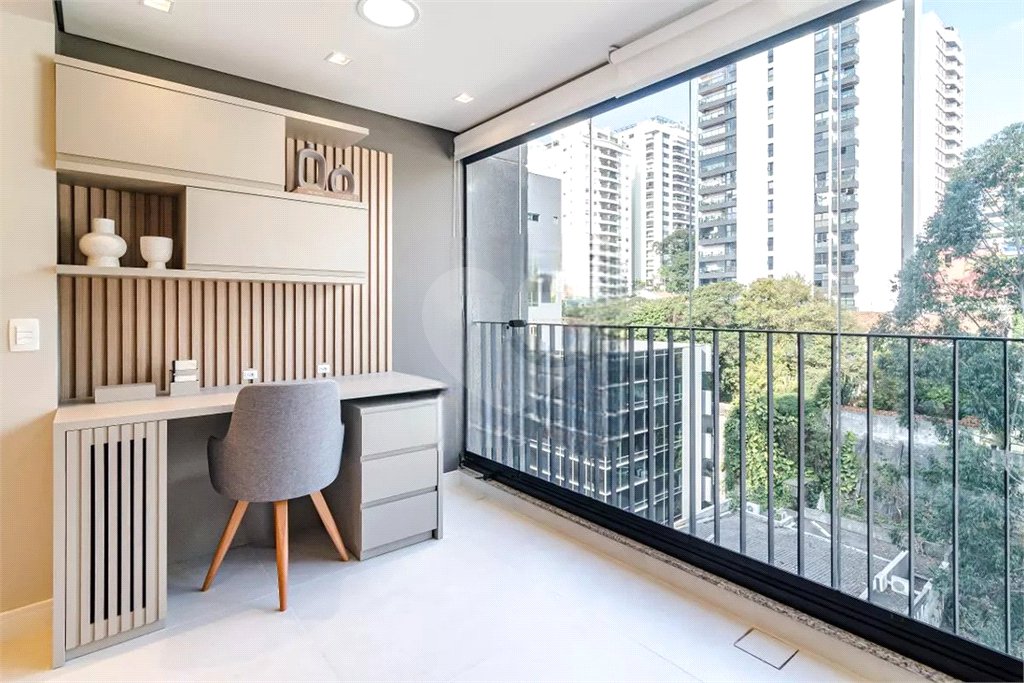 Apartamento à venda com 2 quartos, sendo 1 suíte, em Pinheiros, São Paulo, SP