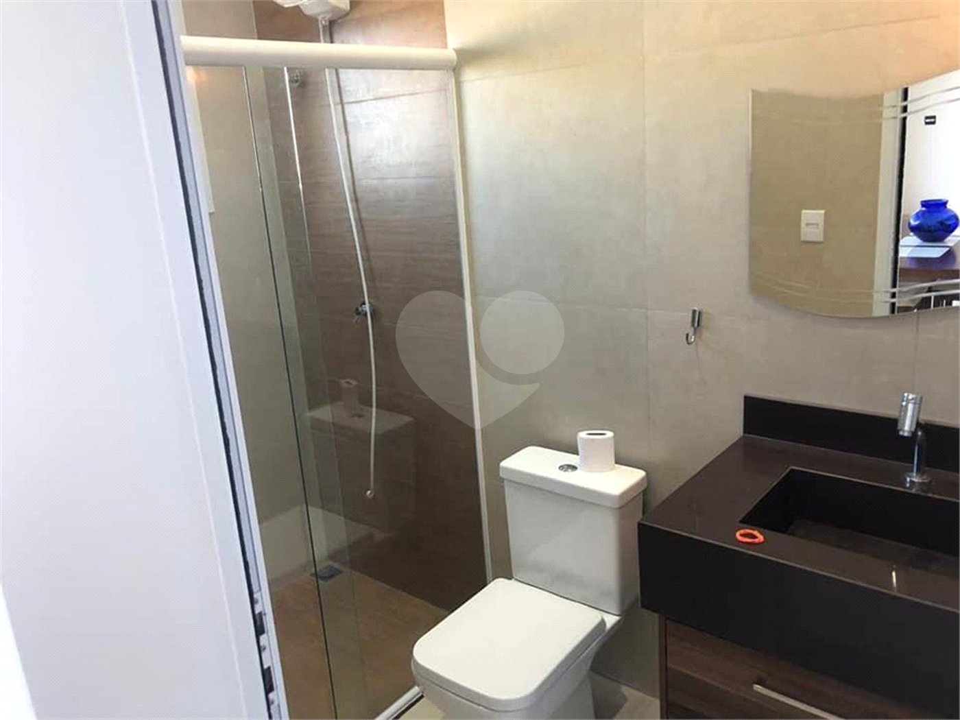 Sobrado à venda com 1 quarto, sendo 3 suítes, em Condomínio Residencial Euroville II, Bragança Paulista, SP