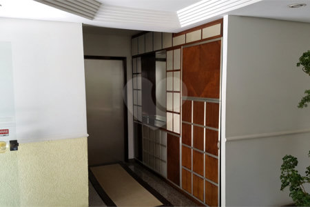 Apartamento à venda com 3 quartos, sendo 1 suíte, em Vila Paulicéia, São Paulo, SP