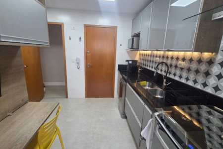 Apartamento com 2 dormitórios à venda, 95 m² por R$ 1.320.000,00 - Pompéia - Santos/SP