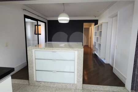 Apartamento à venda com 4 suítes em Paraíso do Morumbi, São Paulo, SP