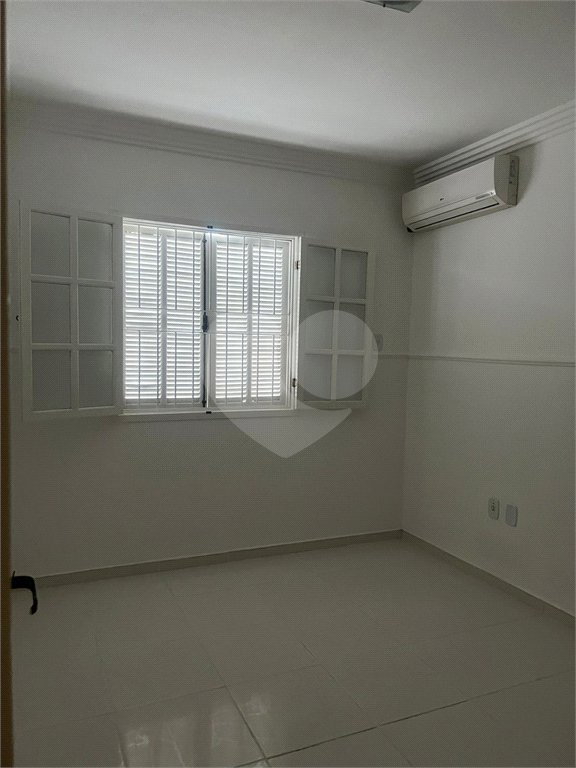 Casa à venda com 2 quartos em Parque Jóquei Club, Campos dos Goytacazes, RJ