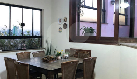 Apartamento à venda com 4 quartos, sendo 1 suíte,  em Jardim Avelino, São Paulo, SP