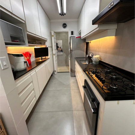 Apartamento à venda com 3 quartos, sendo 1 suíte, em Vila Regente Feijó, São Paulo, SP