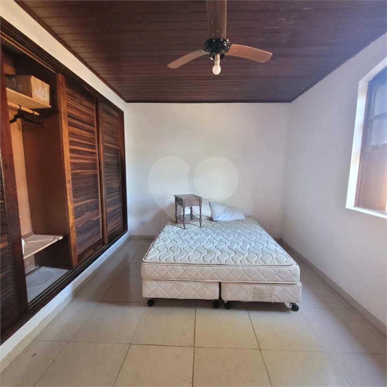 Casa à venda com 4 quartos, sendo 2 suítes, em Ferradura, Armação dos Búzios, RJ