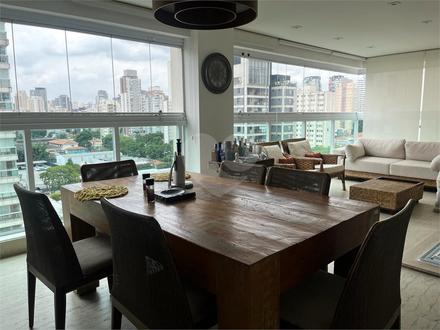 Apartamento à venda com 3 suítes em Vila Olímpia, São Paulo, SP