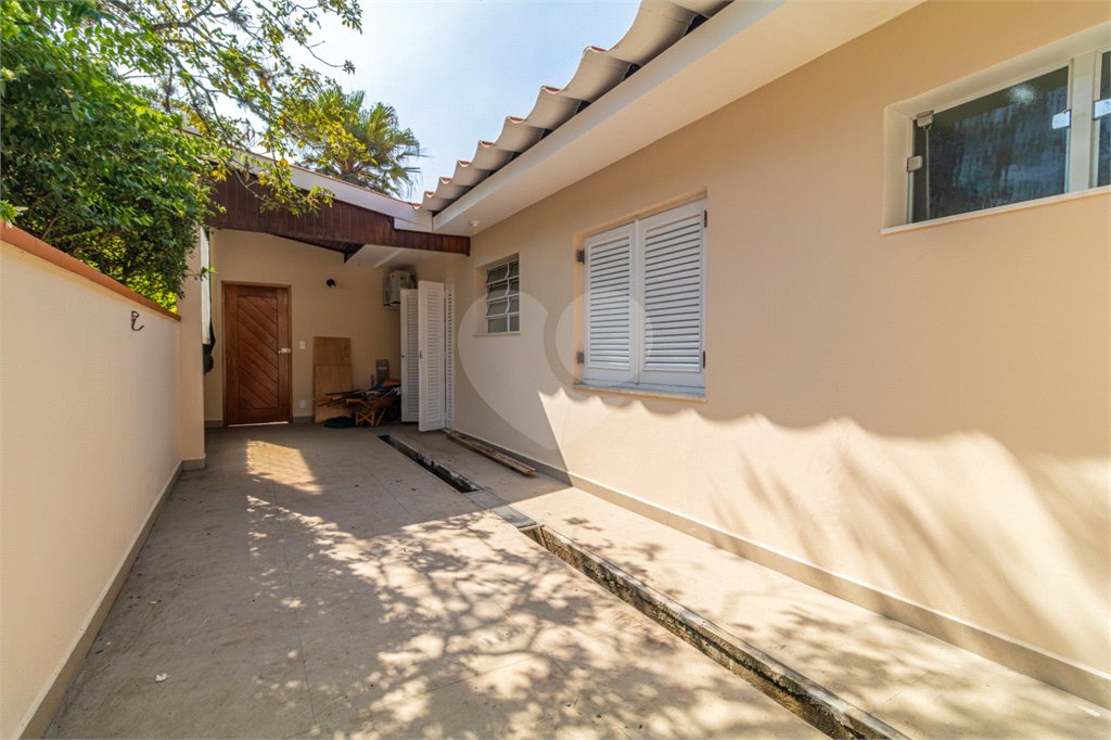 Casa à venda com 4 quartos, sendo 3 suítes,  em Interlagos, São Paulo, SP
