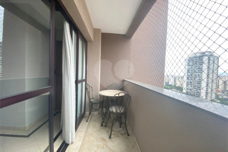 Apartamento à venda com 3 quartos, sendo 1 suíte, em Santana, São Paulo, SP