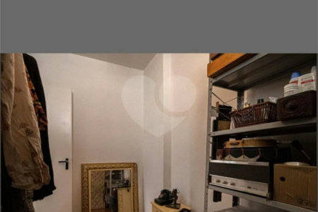 Apartamento à venda com 3 quartos, sendo 1 suíte,  em Aclimação, São Paulo, SP
