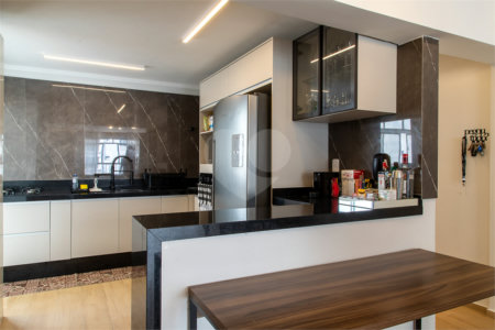 Apartamento à venda com 2 quartos, sendo 1 suíte, em Mirandópolis, São Paulo, SP