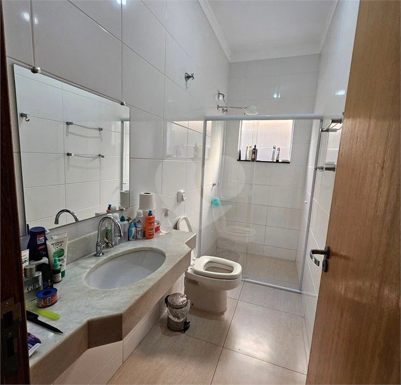 Casa à venda com 3 quartos, sendo 1 suíte, em Vila Nastri, Itapetininga, SP