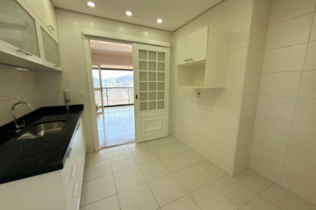 Apartamento com 3 dormitórios à venda, 80 m² por R$ 890.000,00 - Gonzaga - Santos/SP