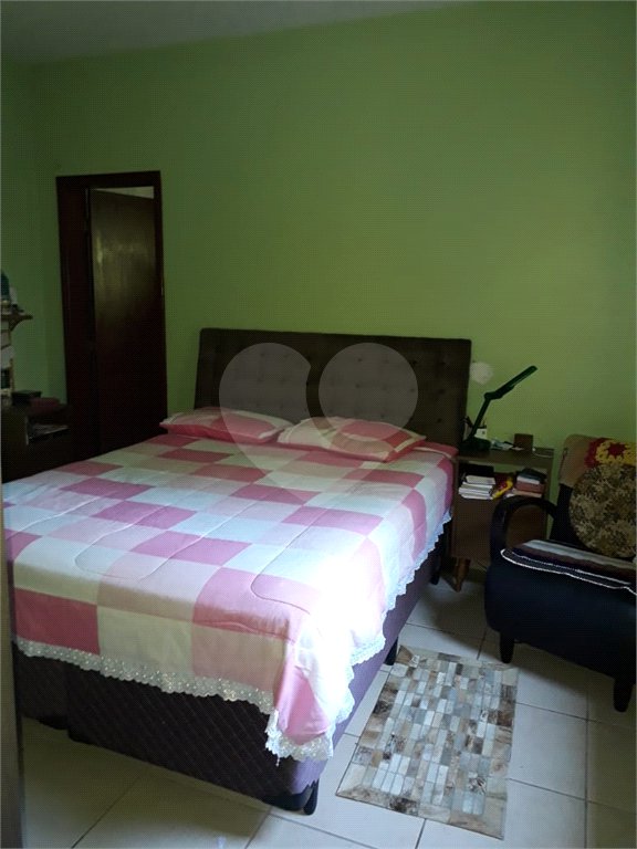 Chácara à venda com 4 quartos, sendo 1 suíte,  em Chácaras Polozzi, Louveira, SP