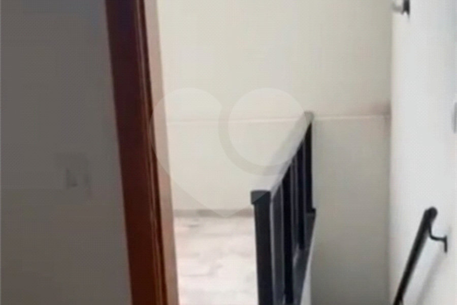 Sobrado à venda com 3 quartos, sendo 1 suíte,  em Penha de França, São Paulo, SP