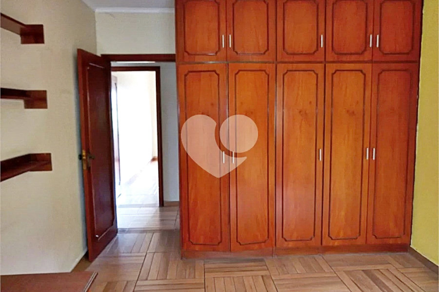 Sobrado à venda ou para alugar com 4 quartos, sendo 1 suíte, em Jardim França, São Paulo, SP