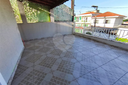 Sobrado à venda com 3 quartos, sendo 1 suíte, em Vila Nivi, São Paulo, SP