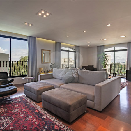 Apartamento à venda com 4 quartos, sendo 2 suítes,  em Jardim Parque Morumbi, São Paulo, SP