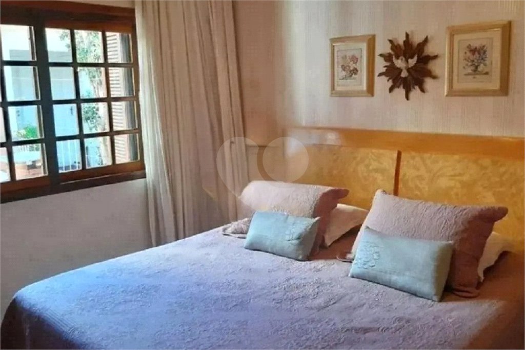 Casa de Vila à venda com 3 quartos, sendo 1 suíte, em Alto da Boa Vista, São Paulo, SP